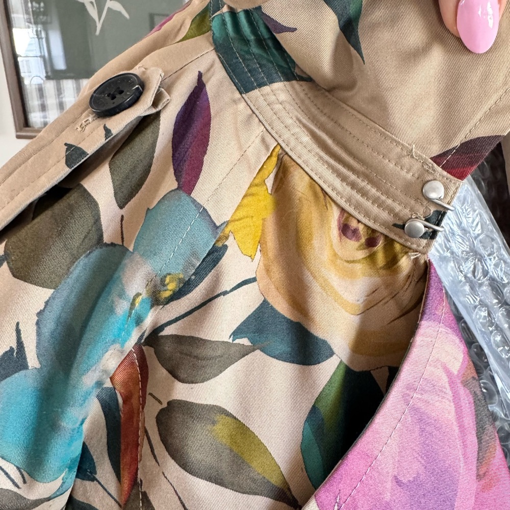 Avec Les Filles Floral Trench Coat - Picture 3 of 8